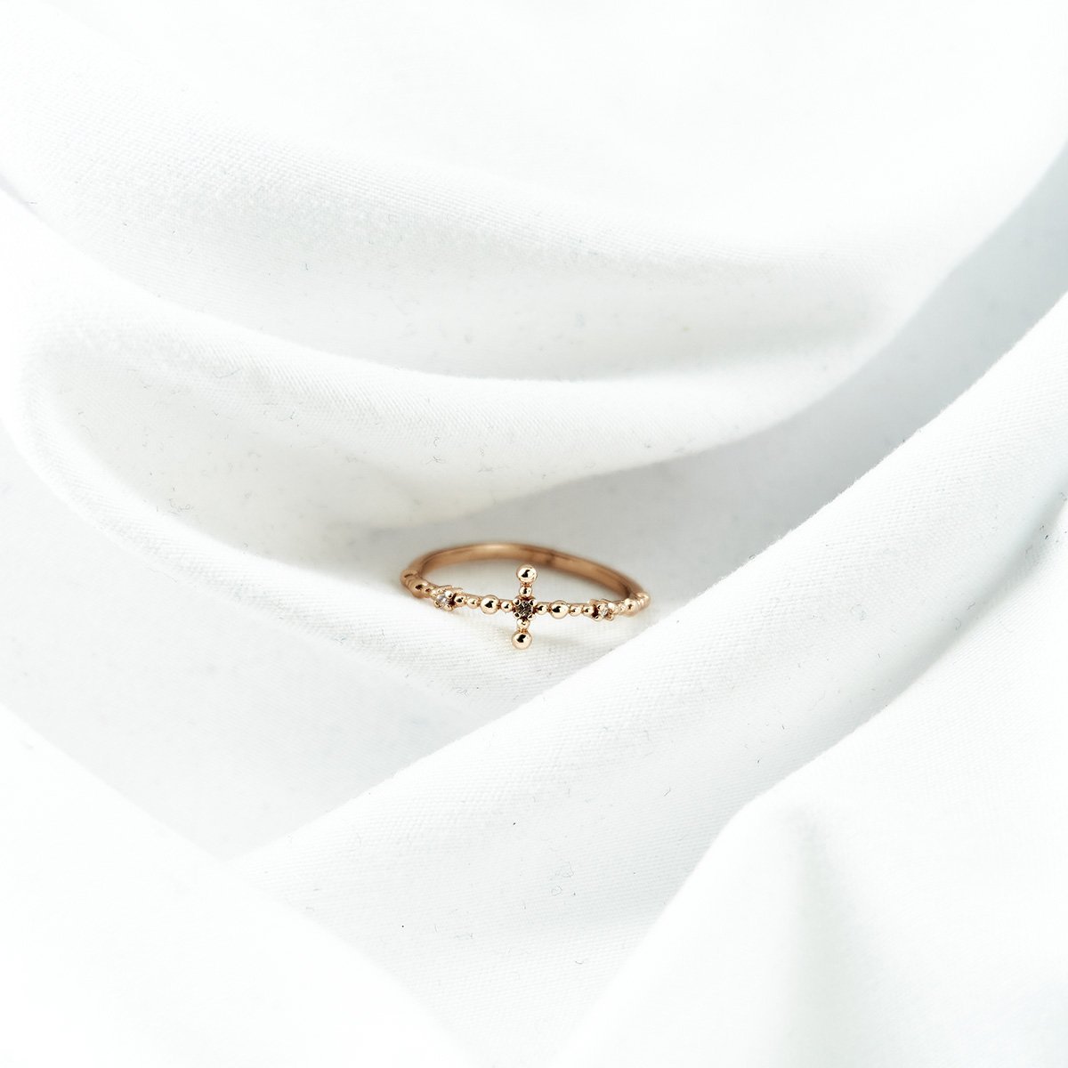 ANILLO CRUZ MINI BOLITAS