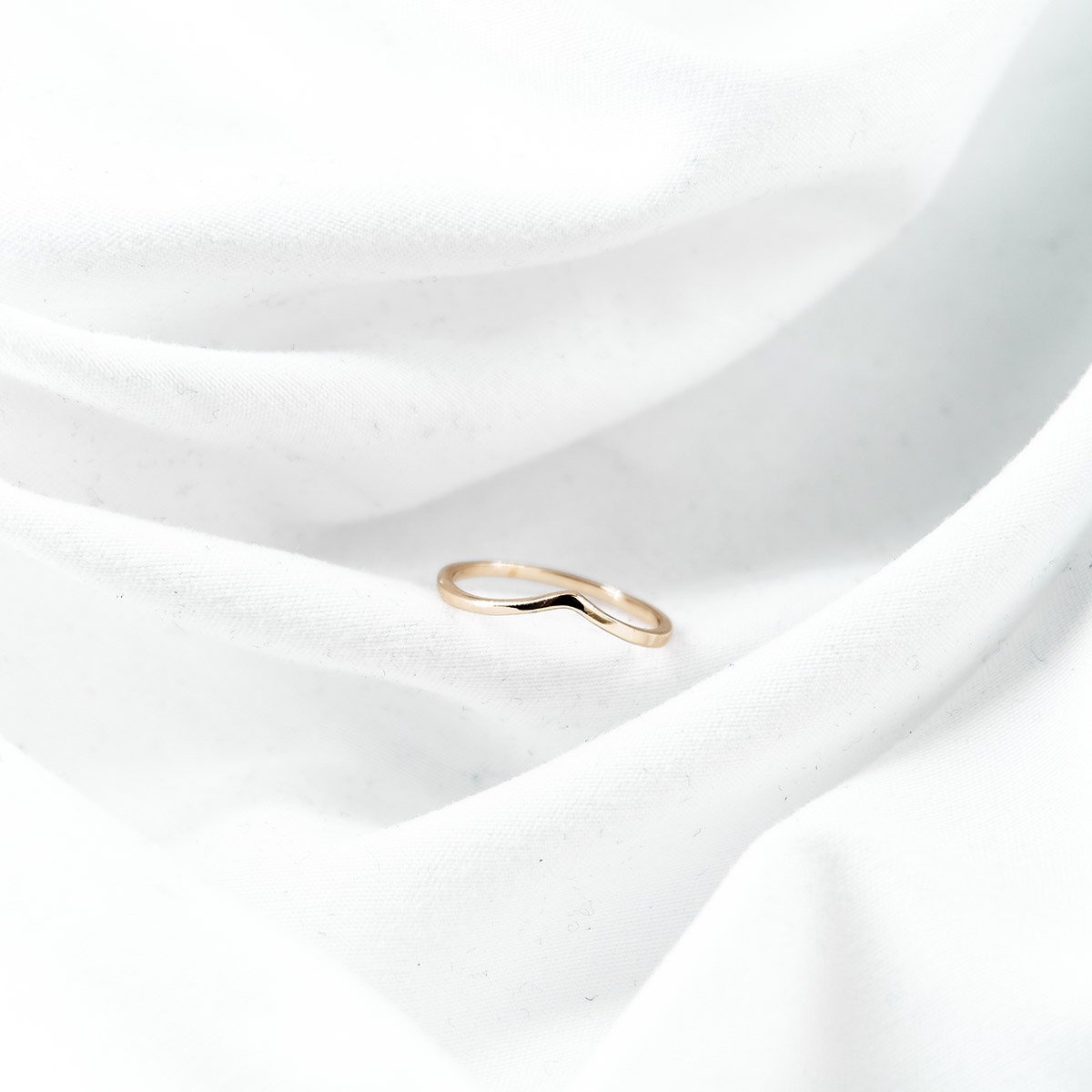 ANILLO EN V LISO - Imagen 2