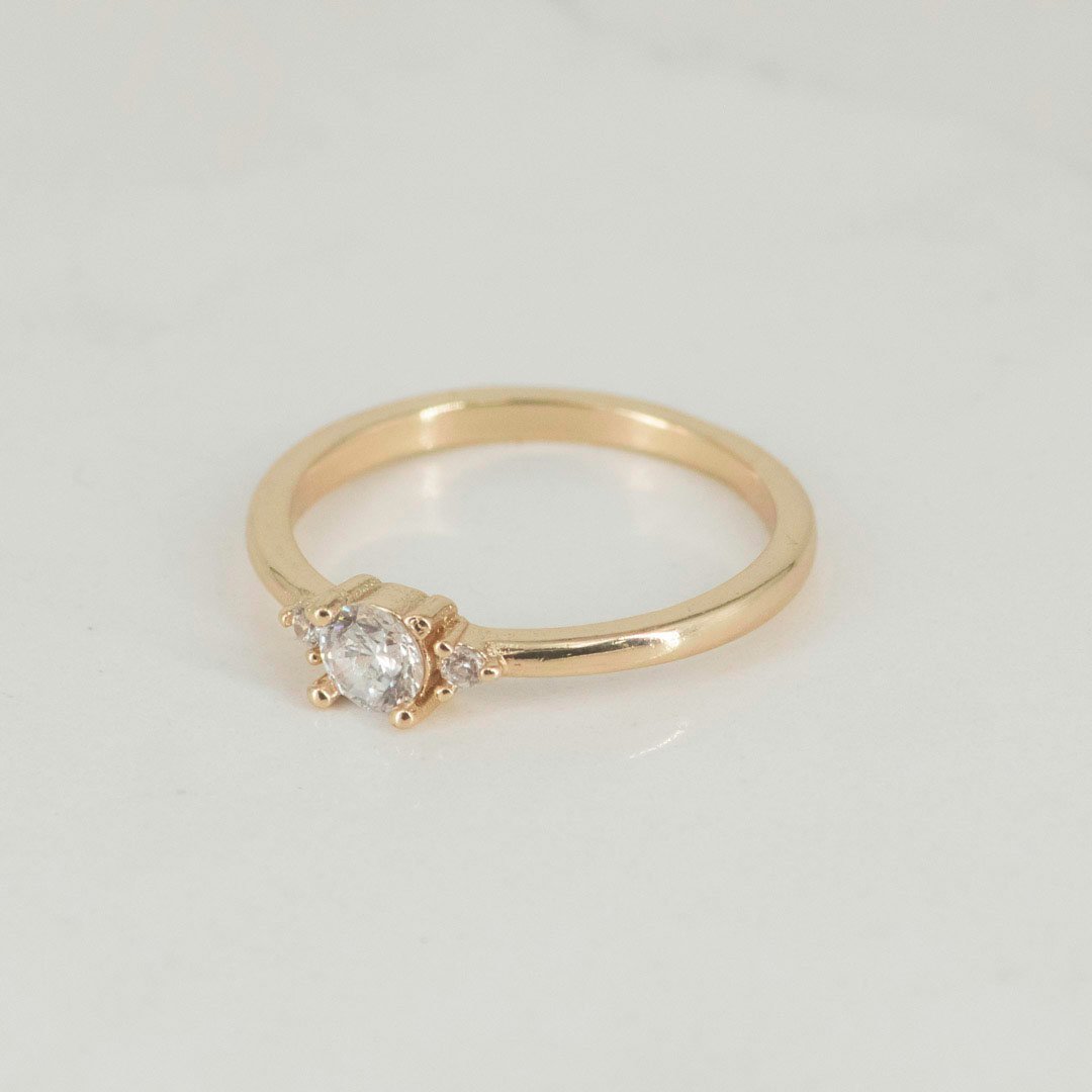 ANILLO SOLITARIO 3 CRISTALES